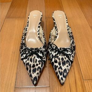 Zara Women's Leopard Print Mules 37